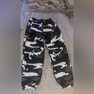 Camo jaggers